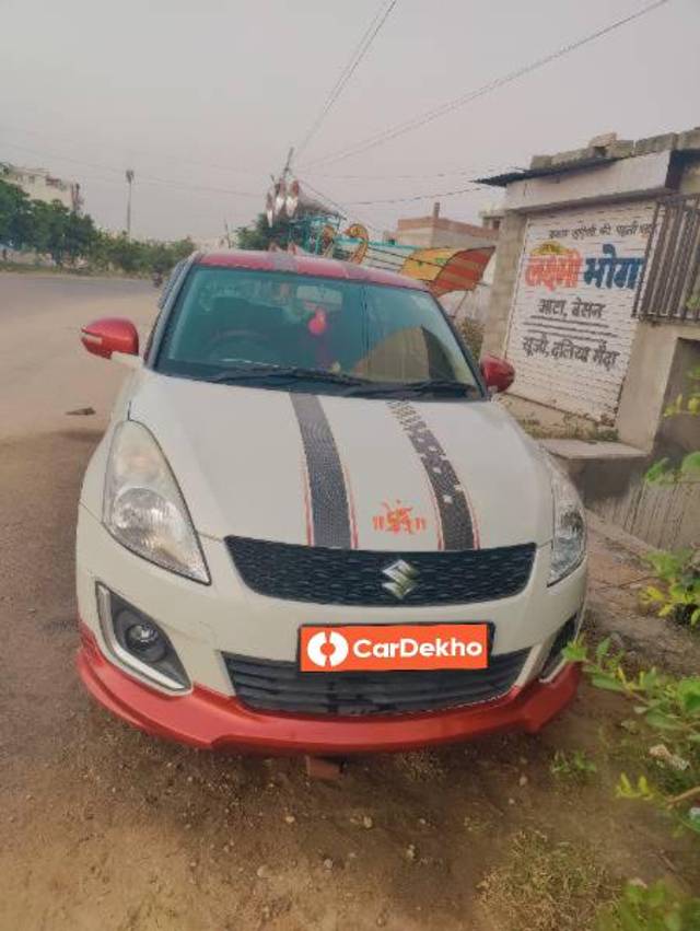 https://images10.gaadi.com/usedcar_image/3623156/original/processed_40b9f946-e5f1-4b63-b412-b438873fd9d3.jpg?imwidth=6401