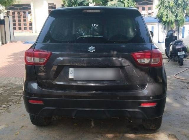 https://images10.gaadi.com/usedcar_image/3623219/original/img3623219__zz1_crop_img_6556f528c8695_1700197672.jpg?imwidth=6402
