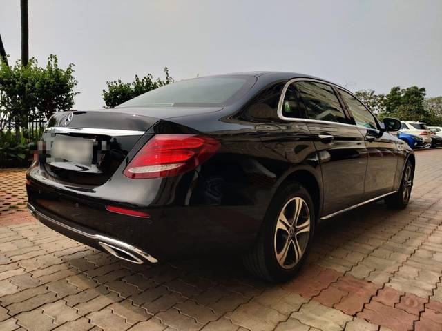 https://images10.gaadi.com/usedcar_image/3623236/original/processed_img2891991__used_car_2891991_1697438204.jpg?imwidth=6401
