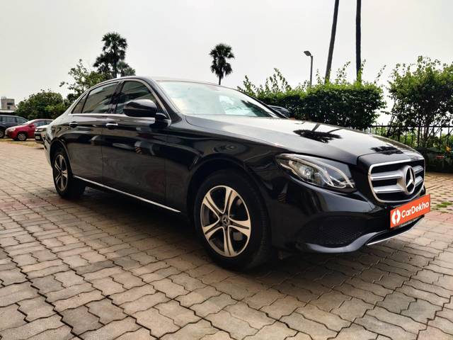https://images10.gaadi.com/usedcar_image/3623236/original/processed_img2891991__used_car_2891991_1697438223.jpg?imwidth=6400