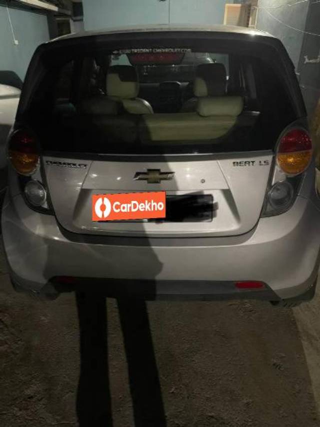 https://images10.gaadi.com/usedcar_image/3623249/original/processed_b8efbeb0-1046-4da1-b01d-de33e3b21769.jpg?imwidth=6402