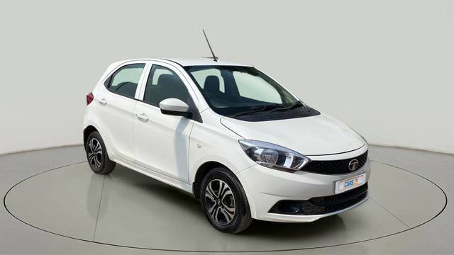 https://images10.gaadi.com/usedcar_image/3623466/original/slot__1-7-Exterior-14696057783-6e154f2d75024798b9d5254afd0339c7-Exterior-7.jpg?imwidth=6400