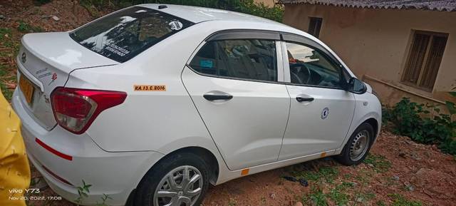 https://images10.gaadi.com/usedcar_image/3623490/original/processed_b8b09978-dcb3-4bc8-87a8-c8460685c9d7.jpg?imwidth=6401