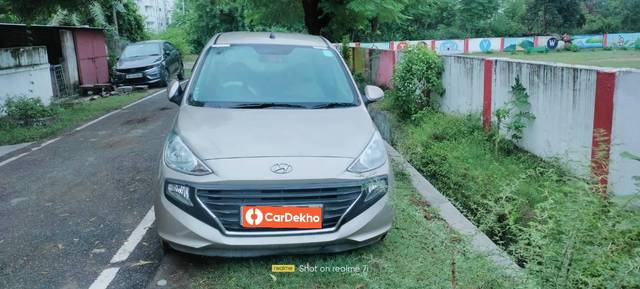 https://images10.gaadi.com/usedcar_image/3623703/original/processed_cbcb4e29-982c-4126-b1b1-b28c9af590ae.jpg?imwidth=6400