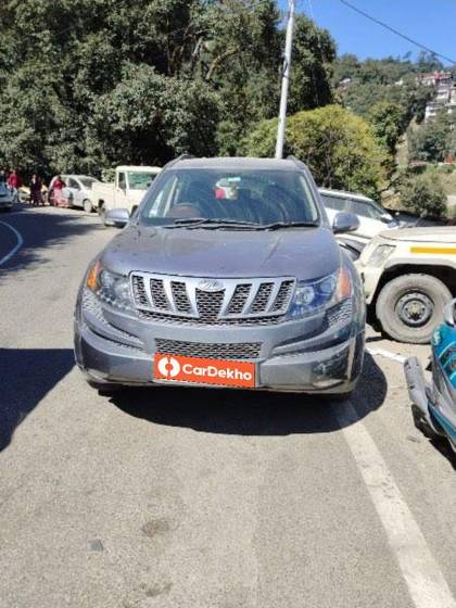 Mahindra XUV500 W6 2WD Mahindra XUV500 W6 2WD
