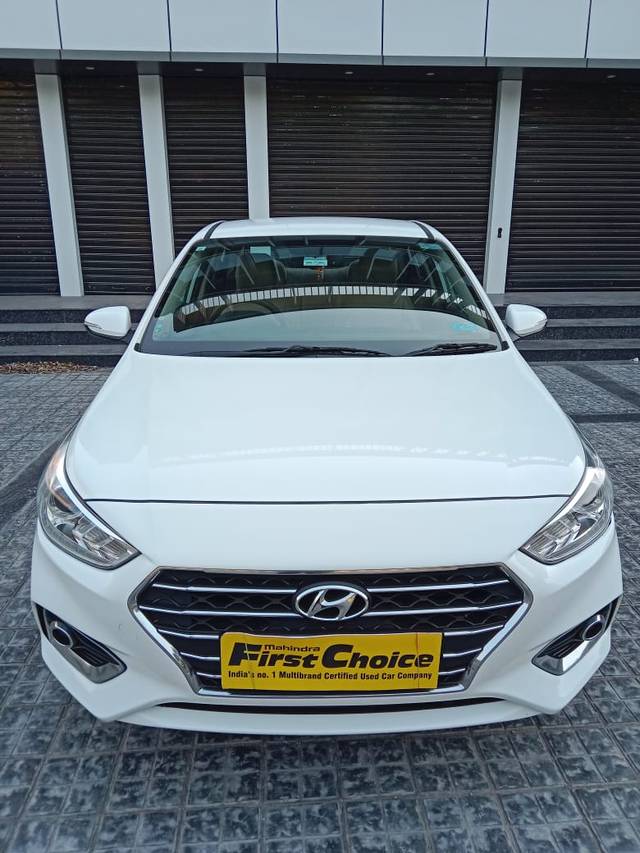 https://images10.gaadi.com/usedcar_image/3624070/original/568627__cover_image-20230511113515.jpeg?imwidth=6400
