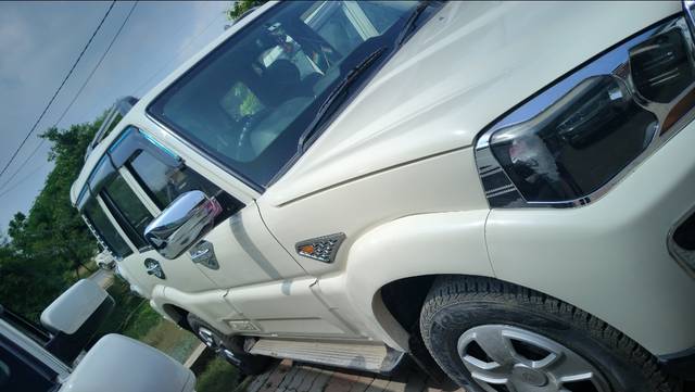 https://images10.gaadi.com/usedcar_image/3624097/original/586209__front_right_view-20230915123734.jpg?imwidth=6400