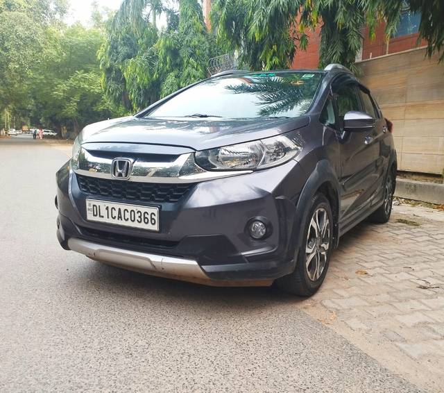 https://images10.gaadi.com/usedcar_image/3624098/original/585157__cover_image-20230906121604.jpeg?imwidth=6400