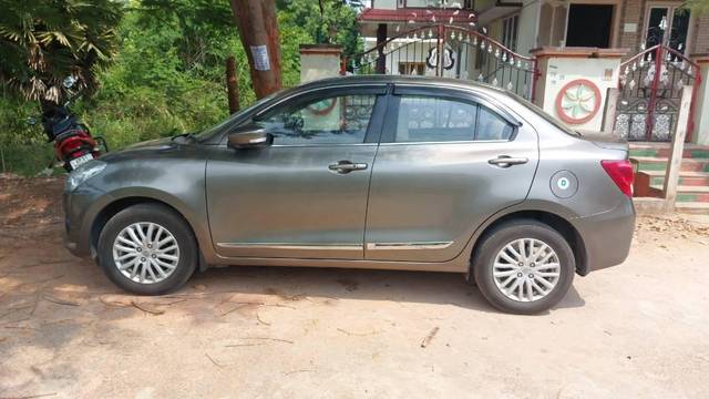 https://images10.gaadi.com/usedcar_image/3624164/original/processed_615320b5-3540-47e6-b232-bd76a4d2c774.jpg?imwidth=6400
