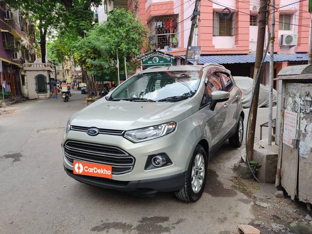 https://images10.gaadi.com/usedcar_image/3624193/original/processed_img2892540__used_car_2892540_1697466589.jpg?imwidth=6402