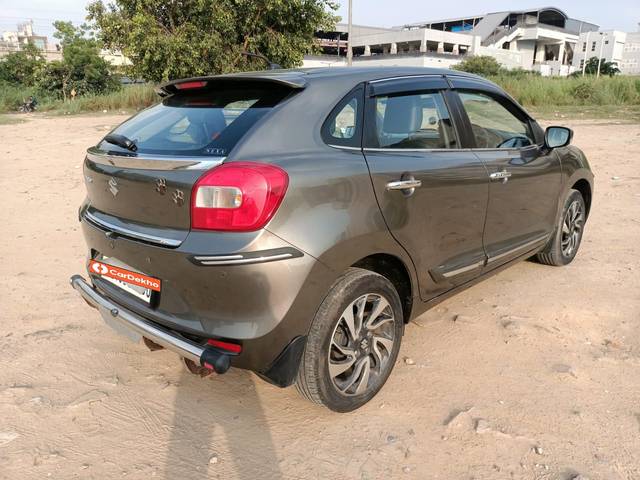 https://images10.gaadi.com/usedcar_image/3624197/original/processed_img2892544__used_car_2892544_1697466748.jpg?imwidth=6401