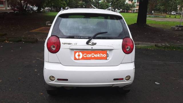 https://images10.gaadi.com/usedcar_image/3624199/original/processed_353c0baa-4ab1-4c4d-a497-87f06e580317.jpg?imwidth=6402