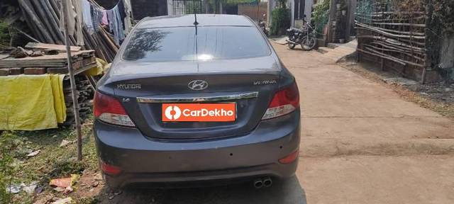 https://images10.gaadi.com/usedcar_image/3624337/original/processed_9c9d9641-d1a1-4c12-813f-5d8d86e36ef3.jpg?imwidth=6402