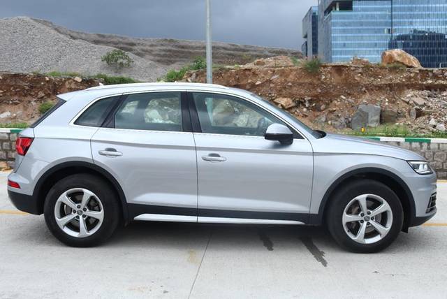 https://images10.gaadi.com/usedcar_image/3624489/original/img2892582__used_car_2892582_1697484697.jpg?imwidth=6401