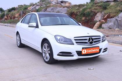 Mercedes-Benz C-Class 220 CDI AT Mercedes-Benz C-Class 220 CDI AT