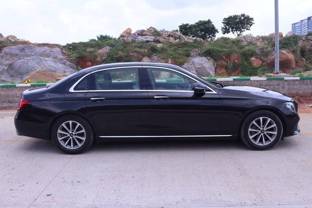 https://images10.gaadi.com/usedcar_image/3624501/original/img2892590__used_car_2892590_1697486211.jpg?imwidth=6401
