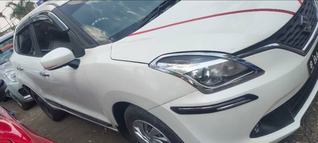 https://images10.gaadi.com/usedcar_image/3624577/original/564626__front_right_view-20230412123348.jpg?imwidth=6400