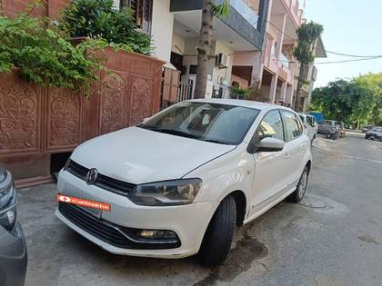Volkswagen Polo 1.5 TDI Highline Volkswagen Polo 1.5 TDI Highline