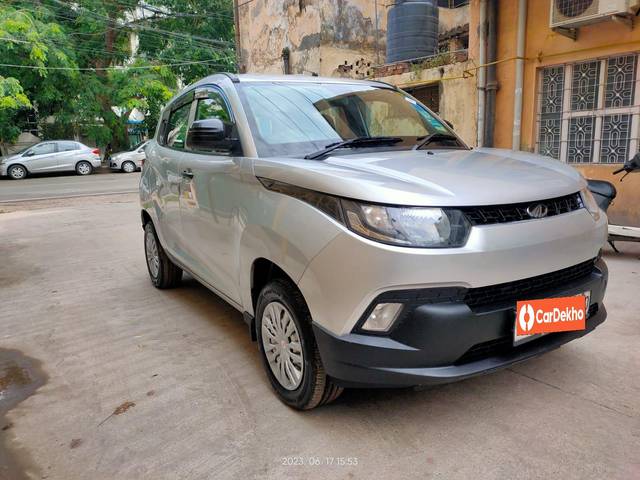 https://images10.gaadi.com/usedcar_image/3624785/original/processed_img2892712__used_car_2892712_1697519465.jpg?imwidth=6400
