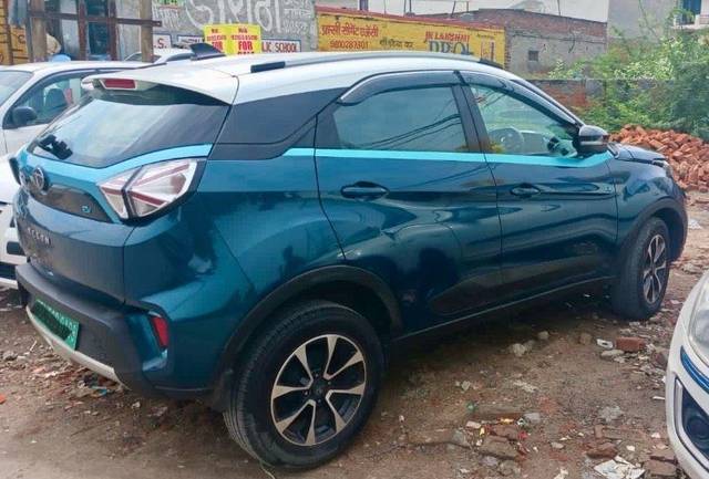 https://images10.gaadi.com/usedcar_image/3625034/original/processed_e6c18afd-f60b-4828-a1b2-ebd9e5a3c961.jpeg?imwidth=6400