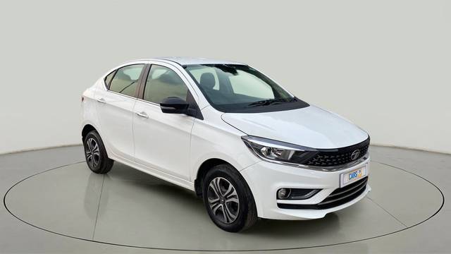 https://images10.gaadi.com/usedcar_image/3625070/original/slot__1-7-Exterior-12885357731-b53cd58c6e844456835202a1e32618db-Exterior-7.jpg?imwidth=6400