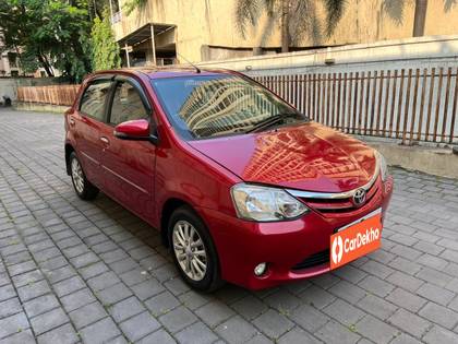 Toyota Etios Liva V Toyota Etios Liva V