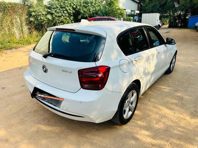 https://images10.gaadi.com/usedcar_image/3625462/original/processed_img2893112__used_car_2893112_1697540128.jpg?imwidth=6402