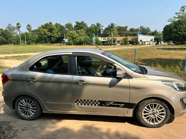 https://images10.gaadi.com/usedcar_image/3625499/original/processed_dab472a5-778e-48be-97a6-2e97b8754703.jpeg?imwidth=6400
