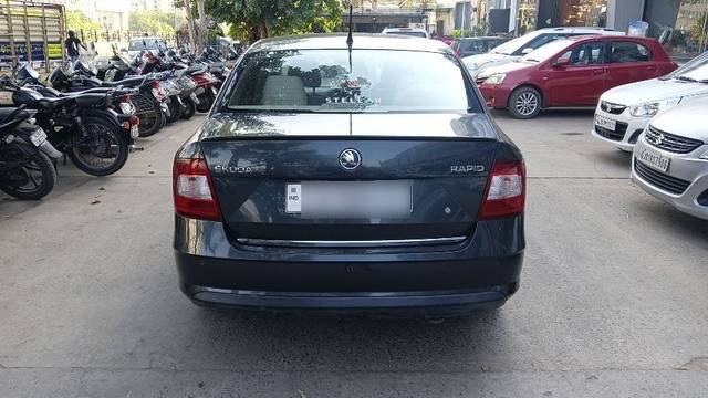 https://images10.gaadi.com/usedcar_image/3625679/original/10__VCC_1802344_96_1696937279.jpg?imwidth=6402