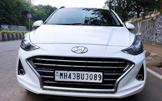 https://images10.gaadi.com/usedcar_image/3625711/original/processed_img2893257__used_car_2893257_1697547038.jpg?imwidth=6402