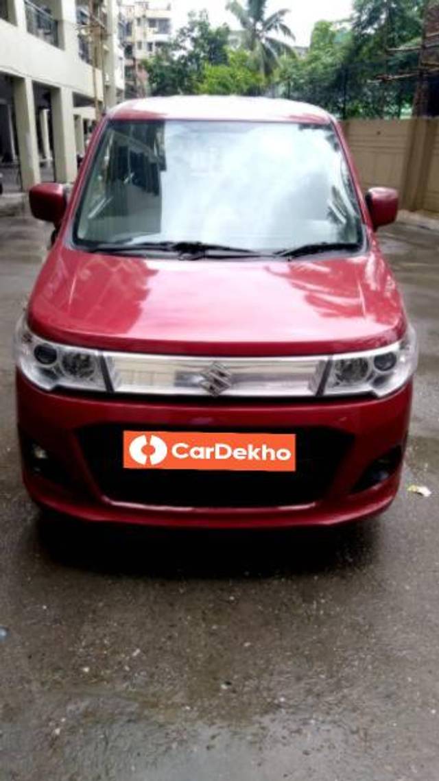 https://images10.gaadi.com/usedcar_image/3625736/original/processed_e67fa0fb-2868-4e8e-9af4-cbed1d7ea074.jpg?imwidth=6401
