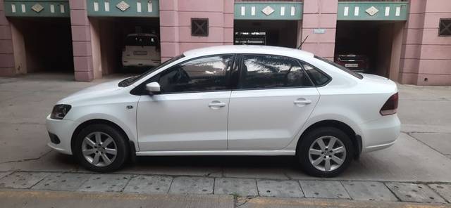 https://images10.gaadi.com/usedcar_image/3625860/original/10__VCC_IMG_1696940957059_1802490_95_1696941247.jpg?imwidth=6401