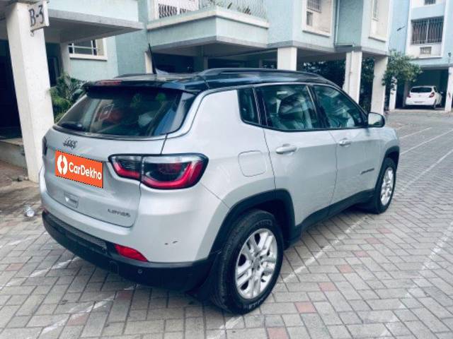 https://images10.gaadi.com/usedcar_image/3626278/original/processed_5b2b8480-f1b6-4114-98a4-211393829508.jpeg?imwidth=6401