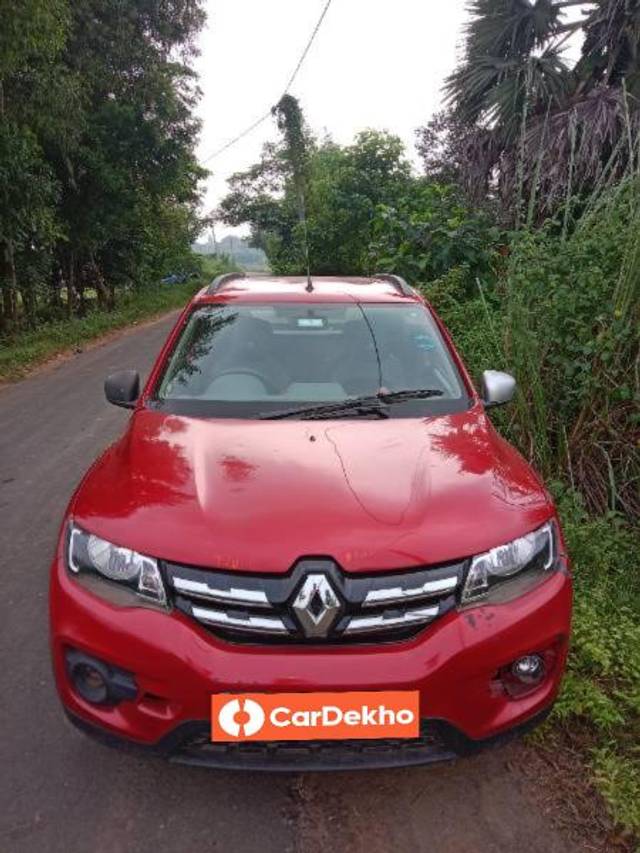 https://images10.gaadi.com/usedcar_image/3626322/original/processed_b845fd39-d2ec-4c02-92cf-1f6892bd908d.jpg?imwidth=6400