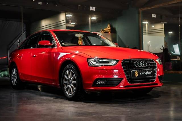 https://images10.gaadi.com/usedcar_image/3626447/original/processed_img2893440__usedcar_7cd853c2_911a_4412_87ca_2610791a3d28_6131697607389_1697607408.jpeg?imwidth=6400