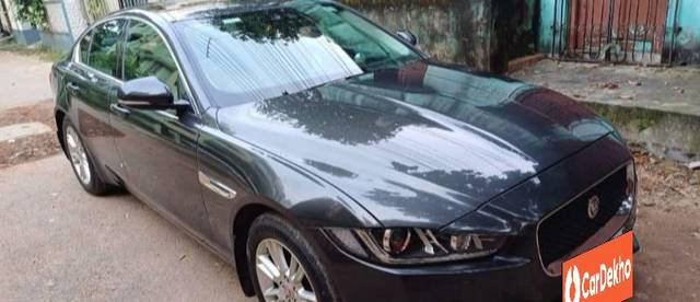 https://images10.gaadi.com/usedcar_image/3626488/original/processed_6bc3ae92-b8fb-4258-a634-3bcd4ad059e7.jpg?imwidth=6400