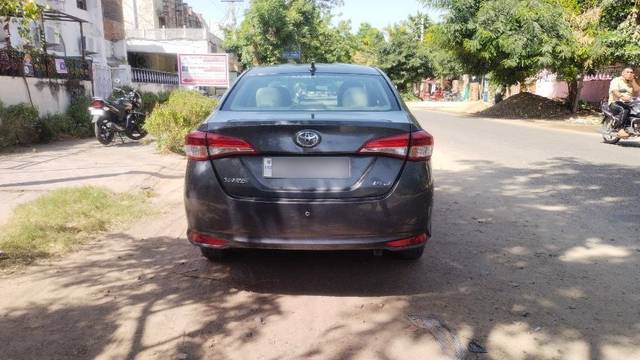 https://images10.gaadi.com/usedcar_image/3626561/original/11__VCC_1802637_96_1697004626.jpg?imwidth=6402