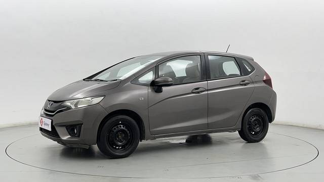 https://images10.gaadi.com/usedcar_image/3626615/original/mA241InSRvahYz_jRbKWDQ__file.JPG?imwidth=6400