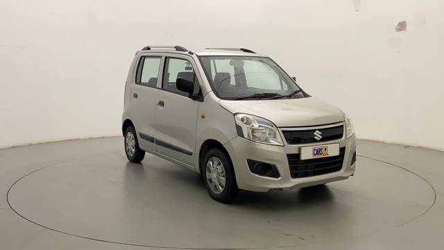 https://images10.gaadi.com/usedcar_image/3626793/original/f5f93436-310d-4665-a54f-9e66c222d844__44.jpg?imwidth=6400