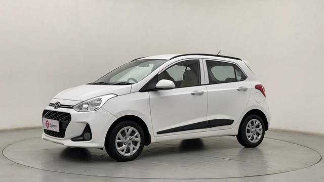 https://images10.gaadi.com/usedcar_image/3627633/original/OgDGypegQo6yDW1LidnFpQ__file.JPG?imwidth=6400