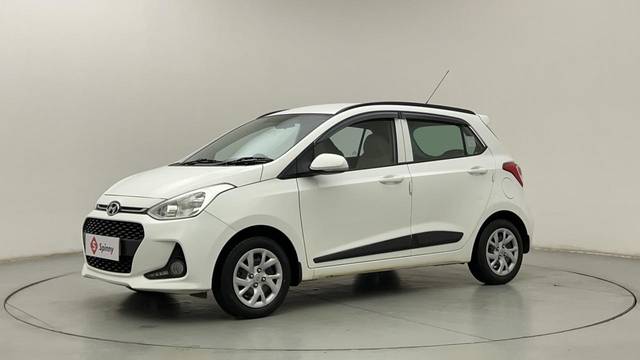 https://images10.gaadi.com/usedcar_image/3627643/original/RgJ9zvhlTjaJu_kVLdgABw__file.JPG?imwidth=6400