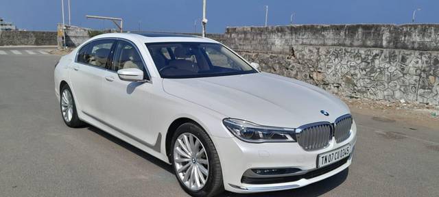 https://images10.gaadi.com/usedcar_image/3627769/original/processed_img2894513__used_car_2894513_1697624854.jpg?imwidth=6400