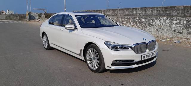 https://images10.gaadi.com/usedcar_image/3627786/original/processed_img2894527__used_car_2894527_1697625047.jpg?imwidth=6400