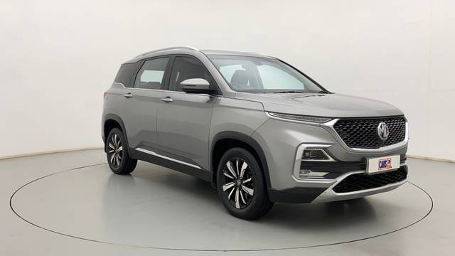 https://images10.gaadi.com/usedcar_image/3627888/original/cf447c847af38122f82154b881d56ab5.jpg?imwidth=6400