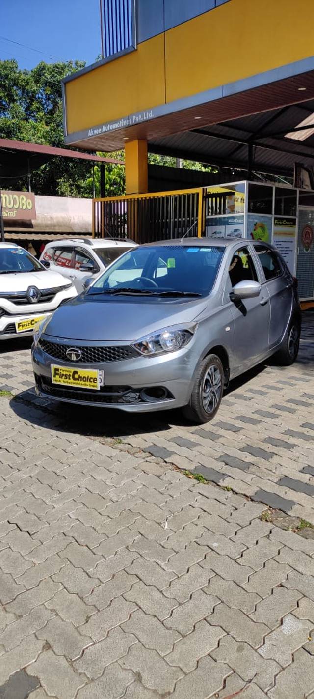 https://images10.gaadi.com/usedcar_image/3628149/original/585667__cover_image-20230909161011.jpeg?imwidth=6400