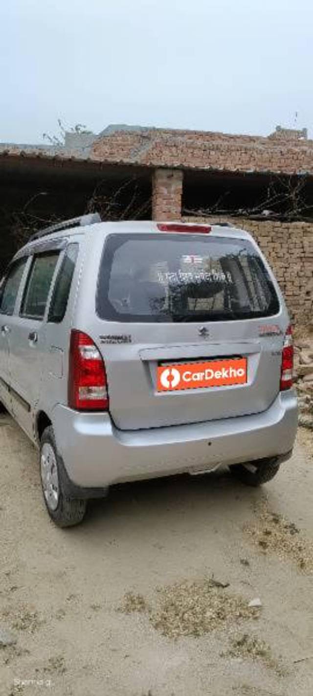 https://images10.gaadi.com/usedcar_image/3628371/original/processed_006d670c-b101-4b1c-b350-79bfe3d98d47.jpg?imwidth=6400