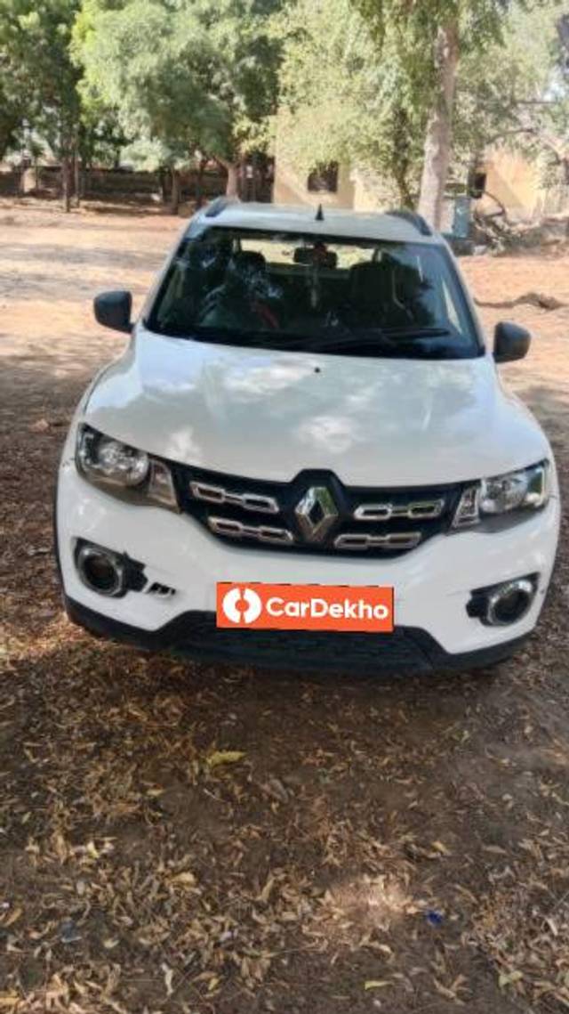 https://images10.gaadi.com/usedcar_image/3628417/original/processed_37afb652-e9e0-4fdb-87cd-e538f63d7534.jpg?imwidth=6400