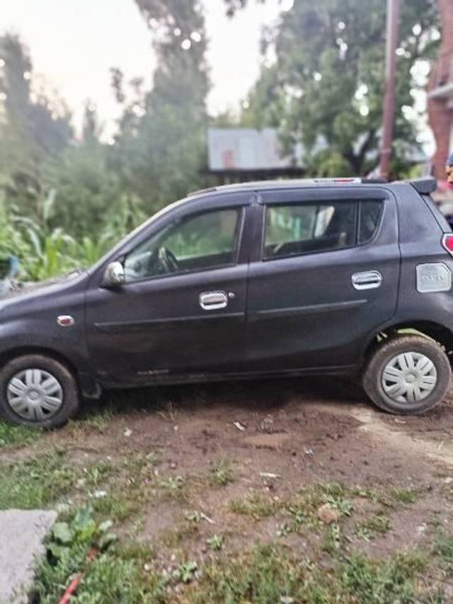 https://images10.gaadi.com/usedcar_image/3628418/original/processed_230f77a0-a4be-45ab-acc1-3b464f98240e.jpg?imwidth=6401