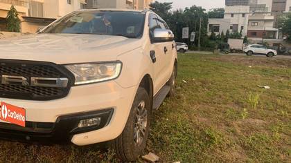 Ford Endeavour 3.2 Titanium AT 4X4 Ford Endeavour 3.2 Titanium AT 4X4