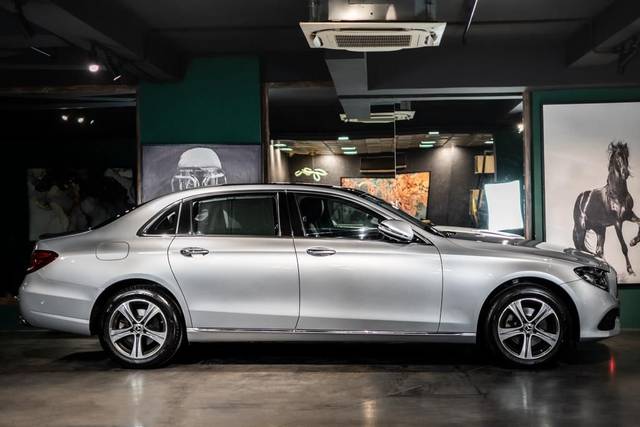 https://images10.gaadi.com/usedcar_image/3628775/original/img2894987__usedcar_7e3f2e5f_7aee_440d_b233_f341b8b78237_6131697686177_1697686197.jpeg?imwidth=6401